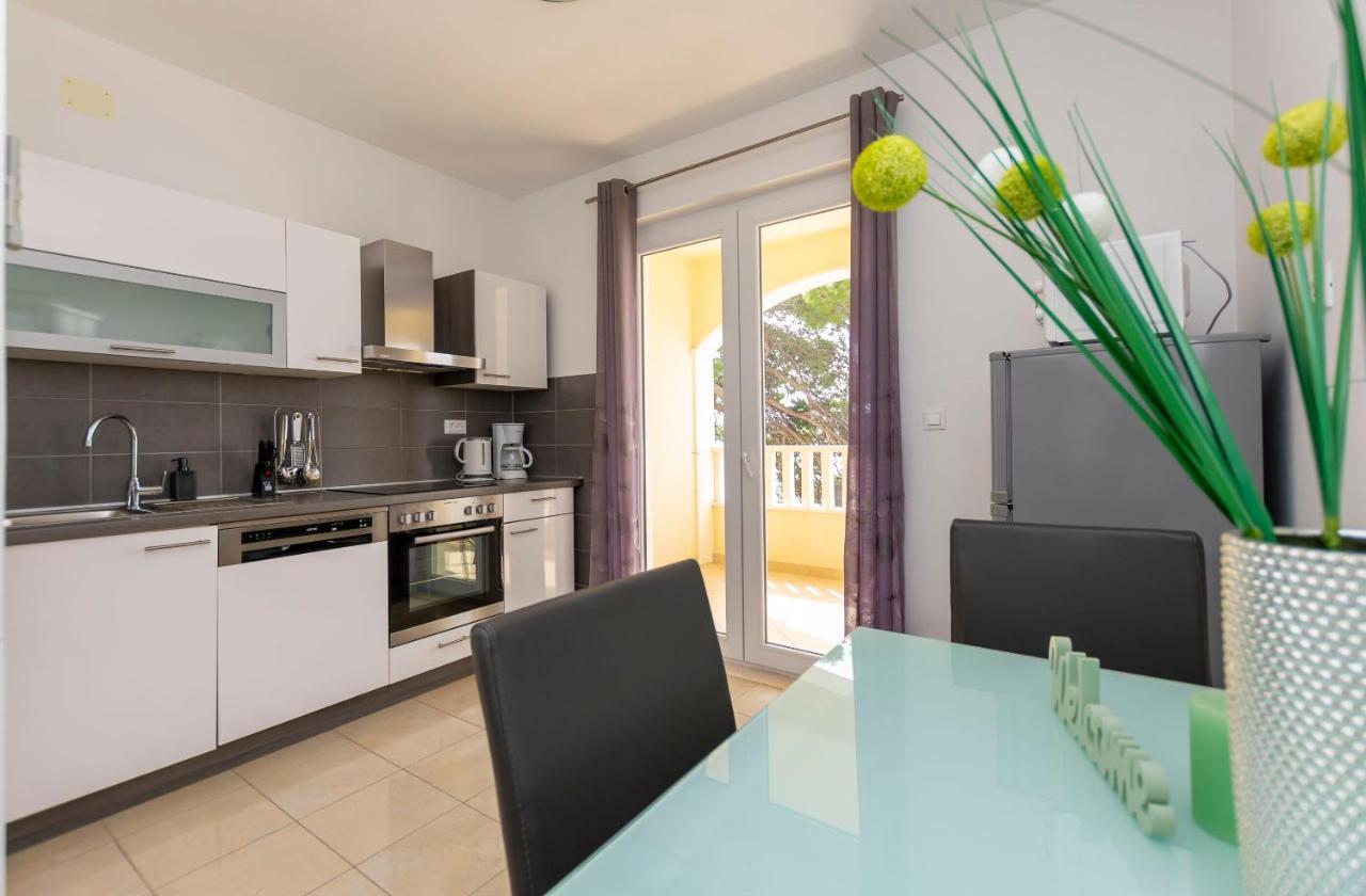 Apartments Beach Dream Мимице Экстерьер фото